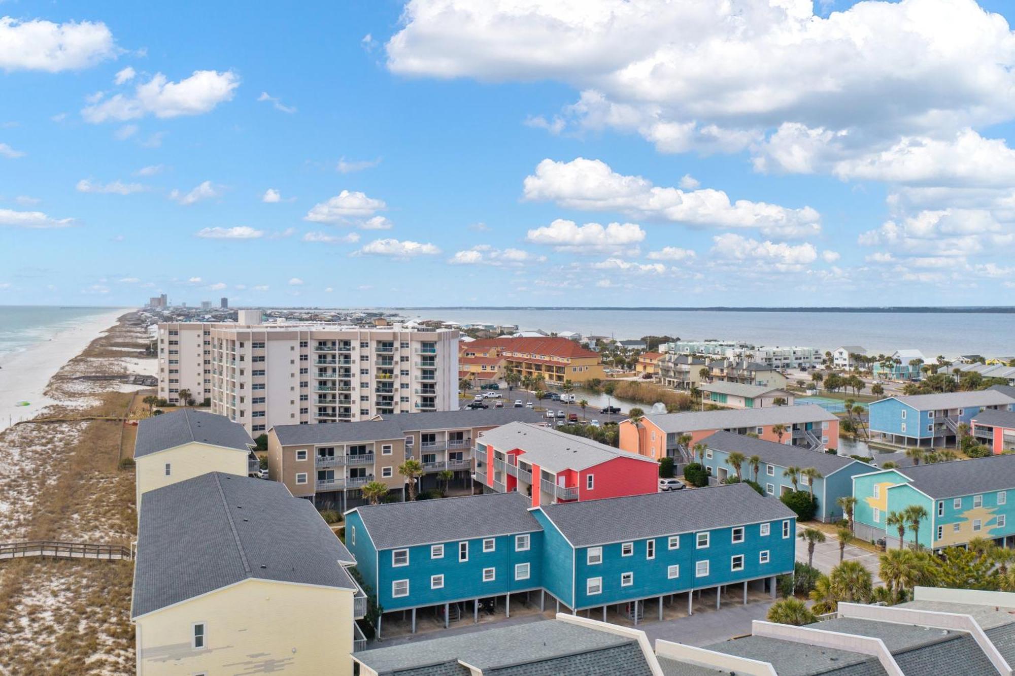 Villas On The Gulf L1- Ocean View Steps To Beach! شاطئ بنساكولا المظهر الخارجي الصورة